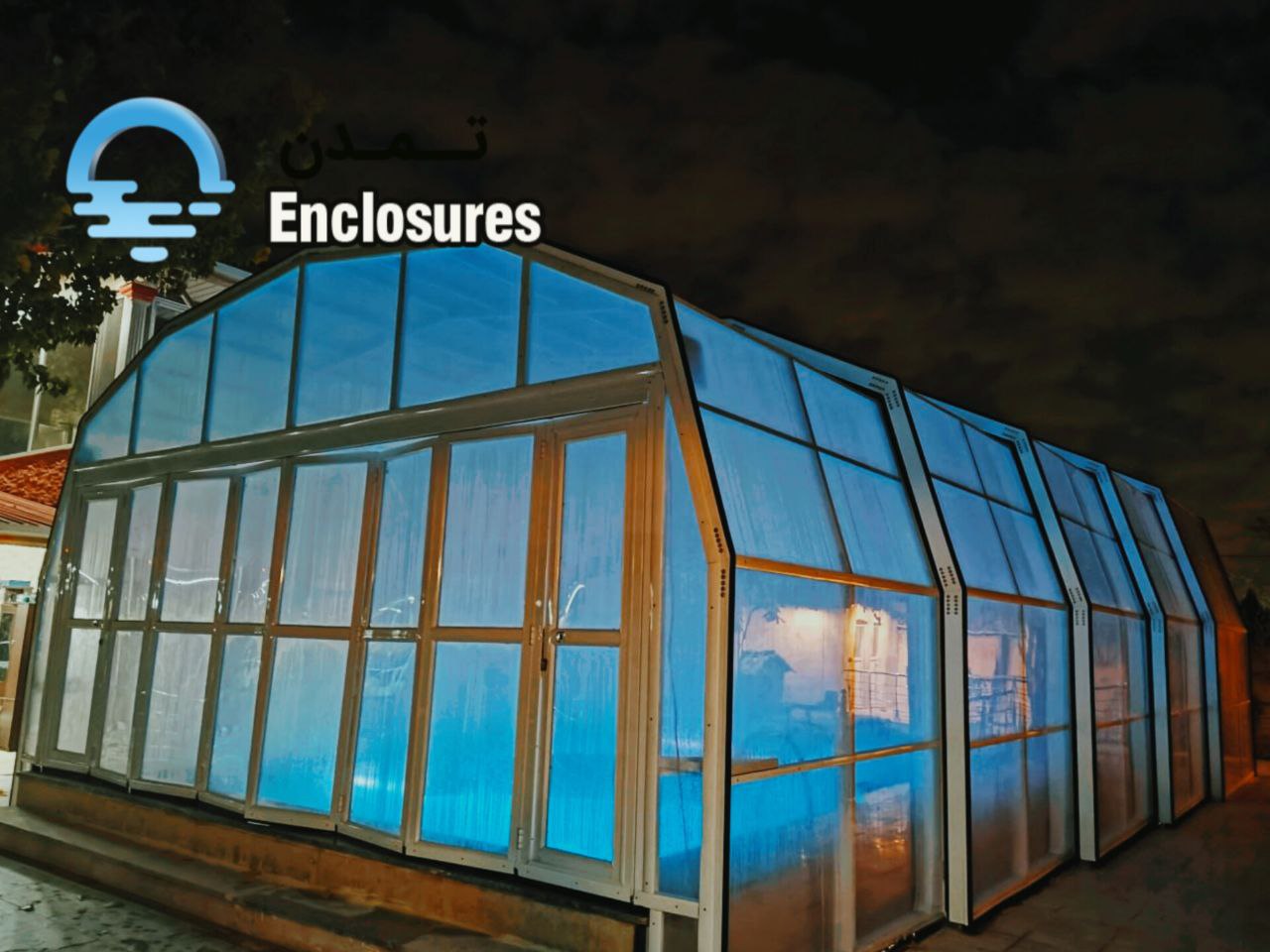 سقف متحرک استخر در شهر اصفهان